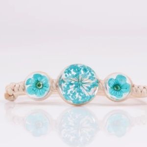 ADJUSTABLE DRY FLOWER BRACELET GLASS BALL